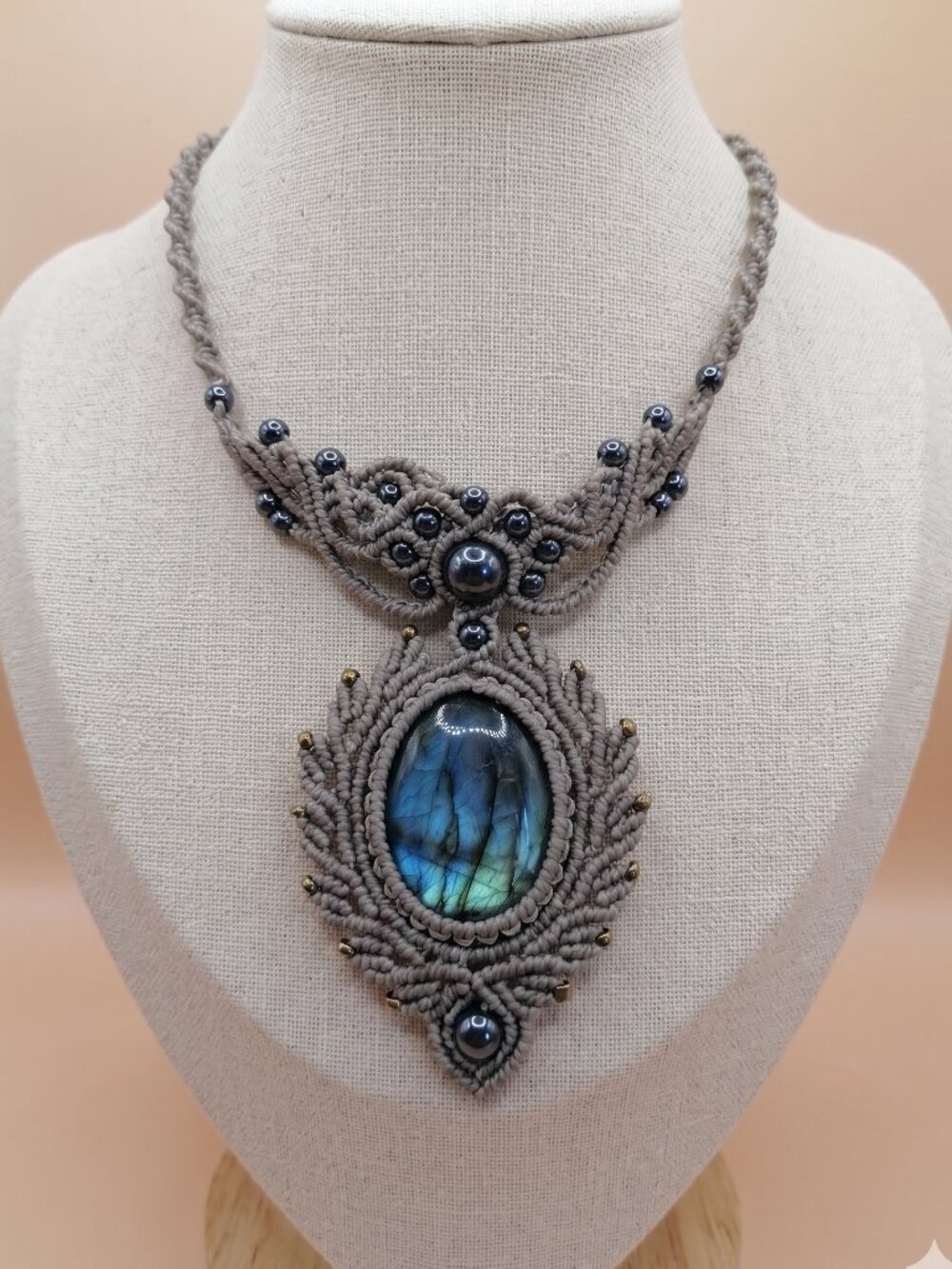 Handmade Natural Labradorite Macrame Necklace